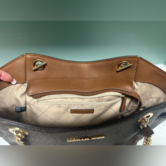 Brown & Tan Michael Kors logo purse - Picture 12 of 13
